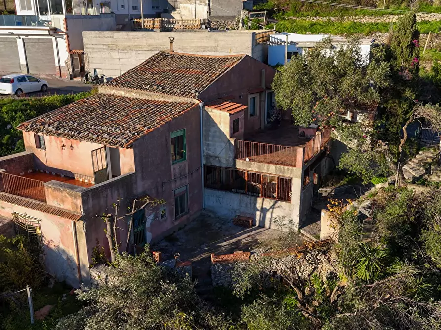 Immagine 3 di Rustico / casale in vendita  in CONTRADA ZIRETTO a Castelmola