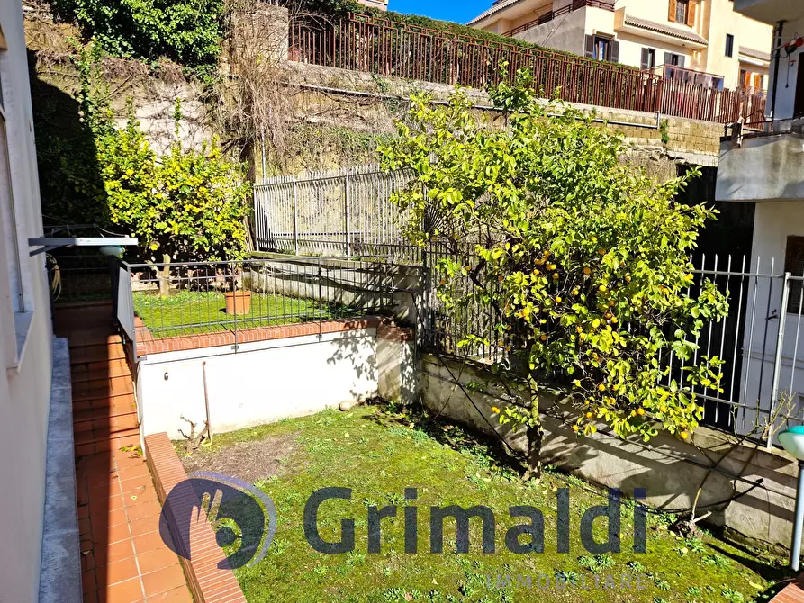 Immagine 8 di Villa in affitto  in Via Comunale Guantai ad Orsolone 177 a Napoli