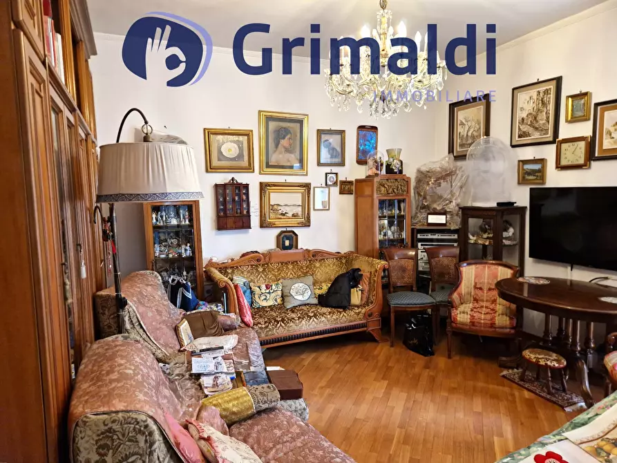 Immagine 5 di Trilocale in vendita  in Salita Cacciottoli 53 a Napoli