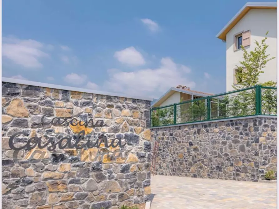 Immagine 8 di Trilocale in vendita  in Via Leonardo da Vinci a Erba