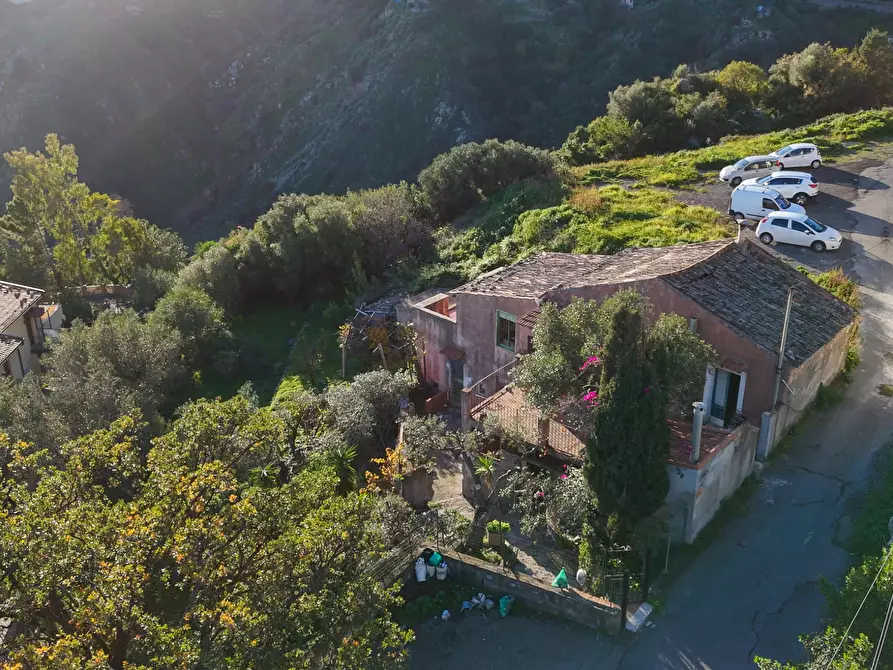 Immagine 12 di Rustico / casale in vendita  in CONTRADA ZIRETTO a Castelmola