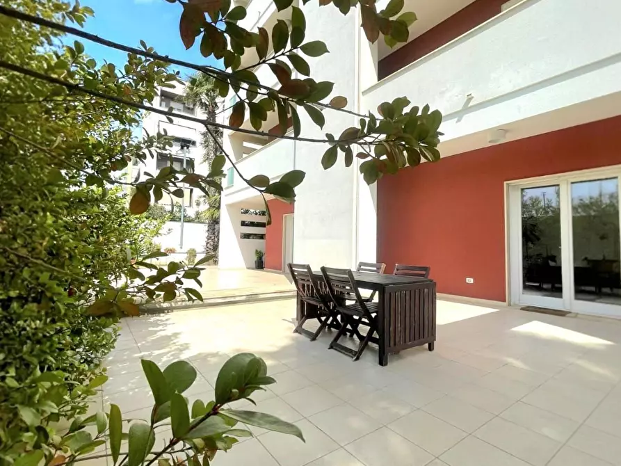 Immagine 2 di Trilocale in vendita  in Via Potenza 19/F a Lecce