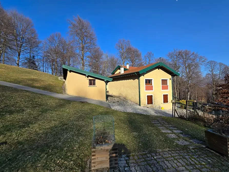 Immagine 38 di Casa indipendente in vendita  in via C. Goldoni 17 a Alta Valle Intelvi