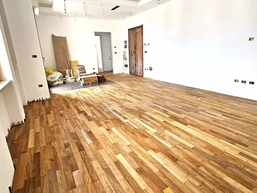 Immagine 5 di Bilocale in vendita  in Viale Giovanni Paolo II 25 a Lecce