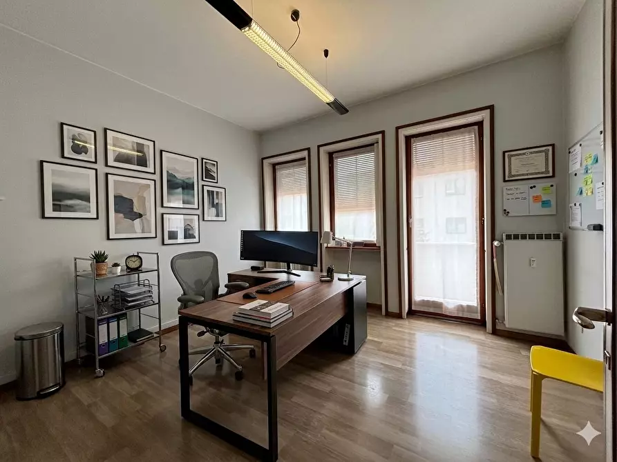 Immagine 5 di Ufficio in affitto  in Via Morazzone Pier Francesco Mazzucchelli 21 a Como