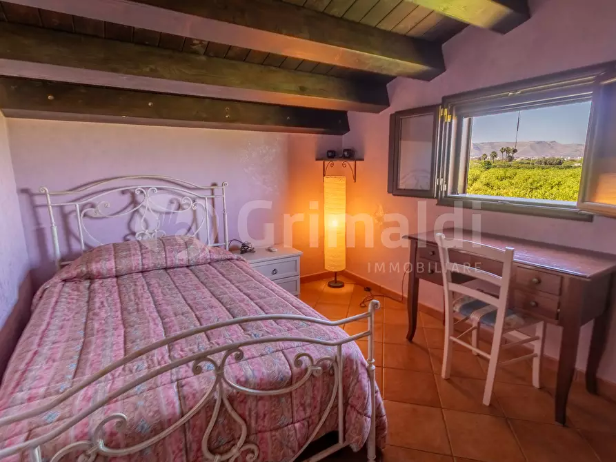 Immagine 11 di Villa in vendita  a Avola