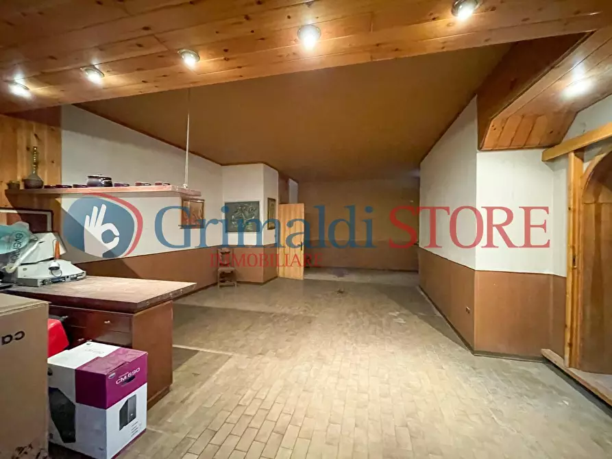 Immagine 44 di Pentalocale in vendita  in Via Giovanni Gentile 3030 a Lecce