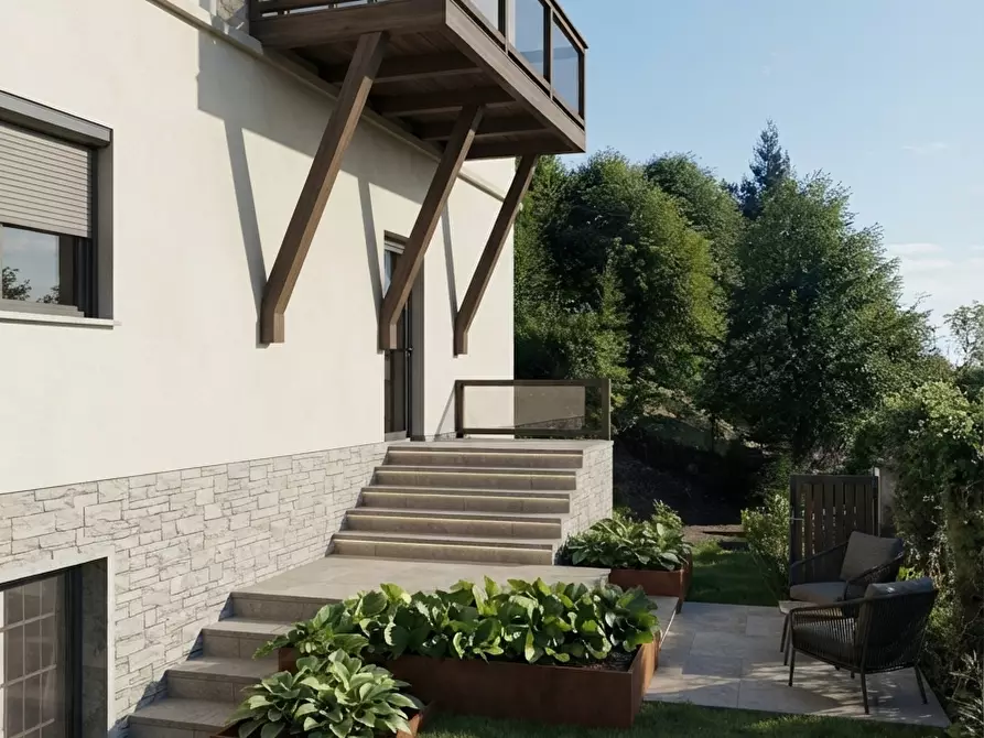 Immagine 13 di Villa in vendita  in via Scalini 38 a Brunate