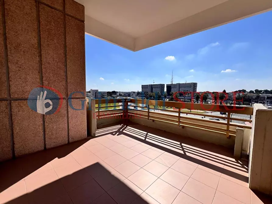 Immagine 2 di Appartamento in vendita  in Viale Torre del Parco 11 a Lecce