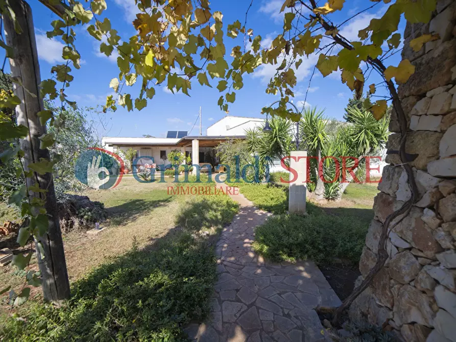 Immagine 28 di Villa in vendita  in Via Sardegna 19 a Monteroni Di Lecce