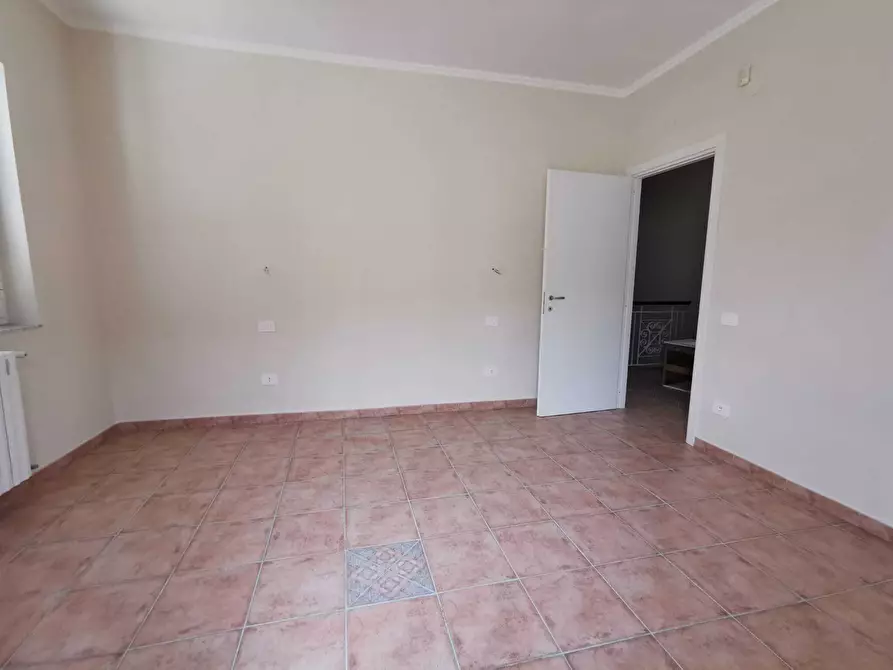 Immagine 10 di Villa in affitto  in Via Madonna del Pantano 40 a Giugliano In Campania