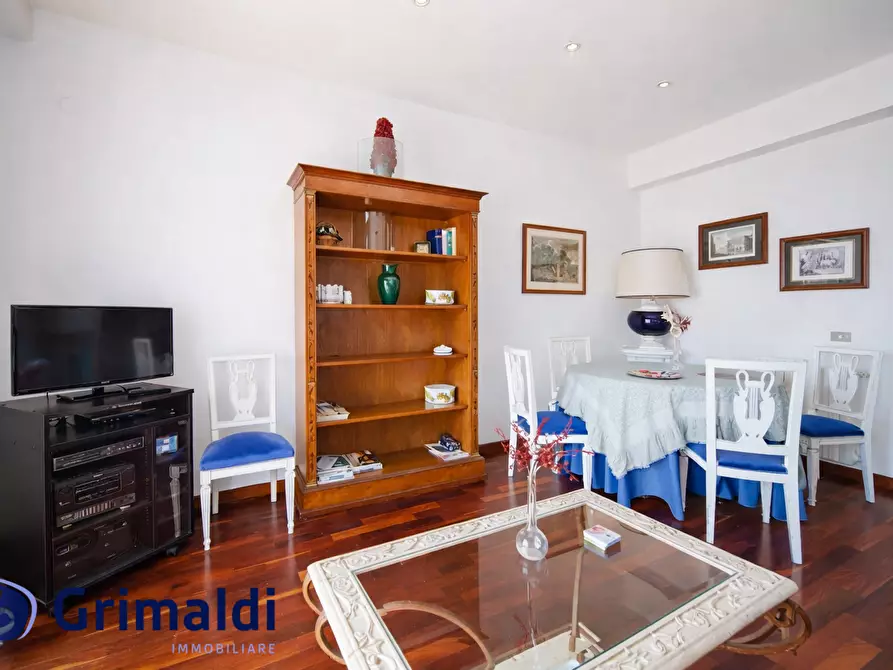 Immagine 7 di Appartamento in vendita  in Via Privata del Parco Comola Ricci a Napoli