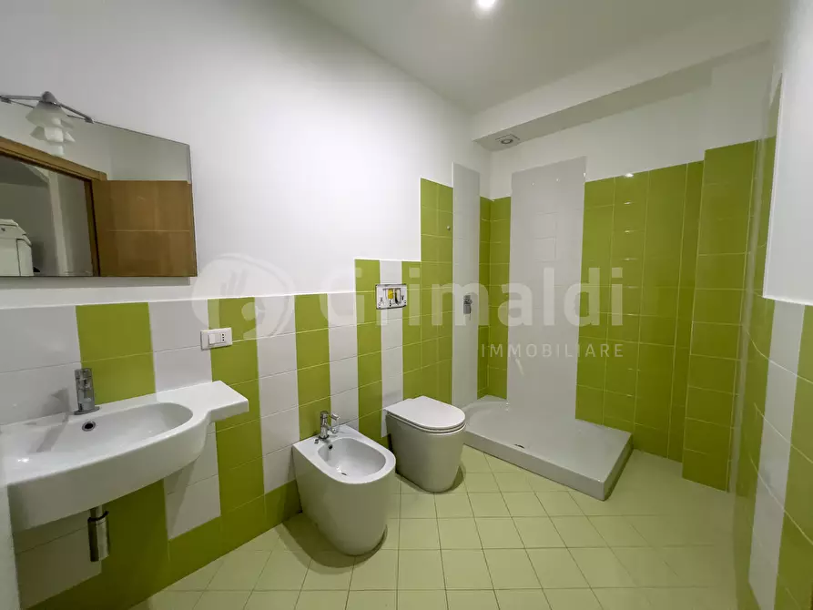 Immagine 8 di Ufficio in affitto  a Avola
