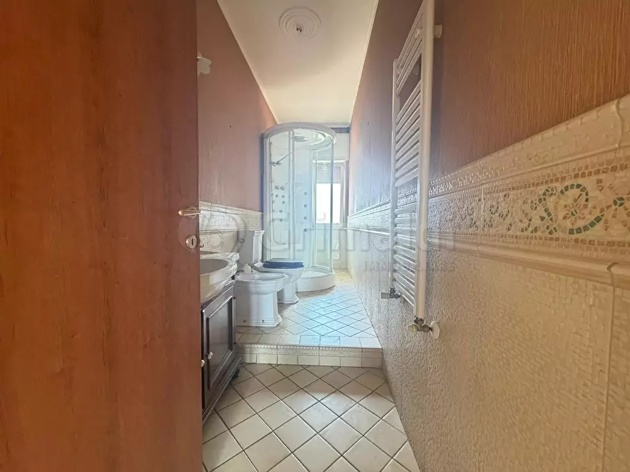 Immagine 8 di Quadrilocale in vendita  a Giugliano In Campania