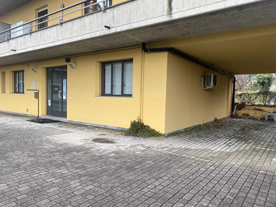 Immagine 18 di Ufficio in vendita  in Via Giuseppe Mazzini 19 a Villa Guardia