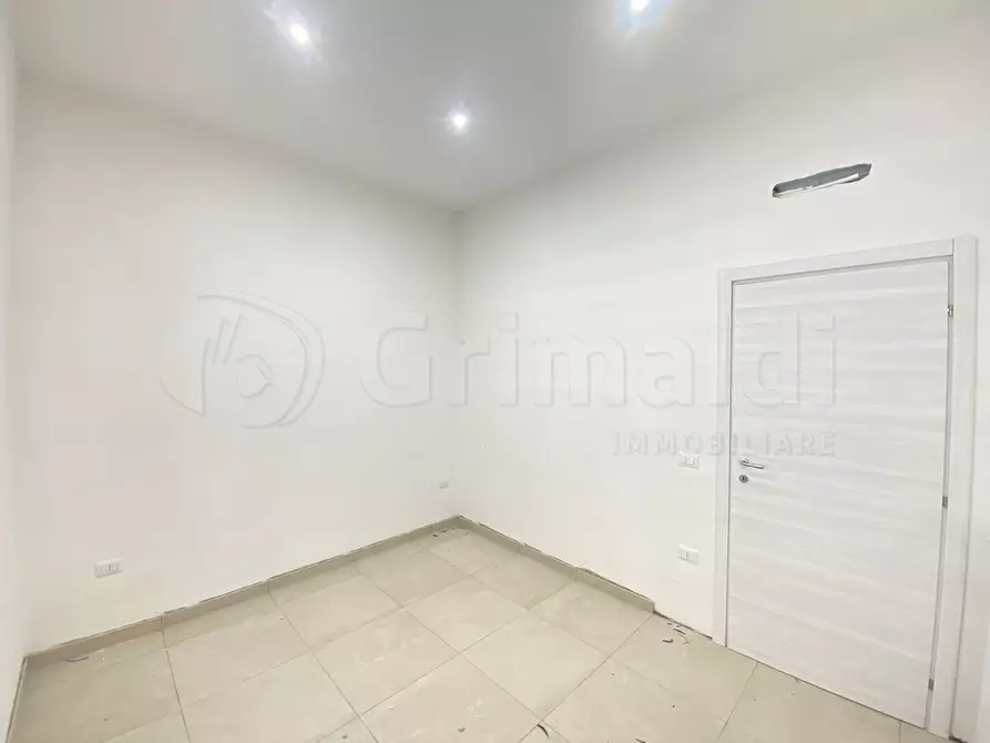 Immagine 8 di Villa in affitto  a Giugliano In Campania