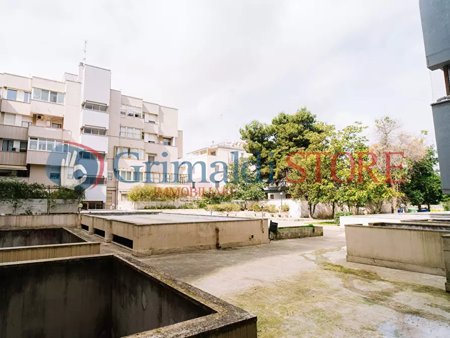 Immagine 28 di Appartamento in vendita  in Viale Torre del Parco 11 a Lecce