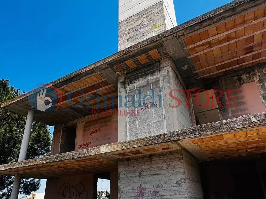 Immagine 6 di Villa in vendita  in Via Solano 208 a Lequile