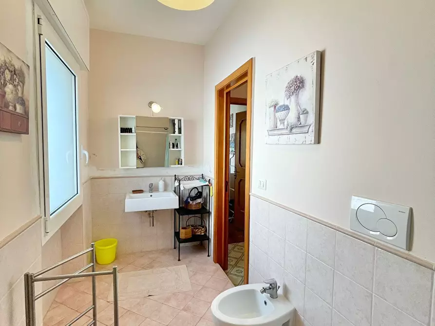 Immagine 12 di Quadrilocale in vendita  in Via Gioacchino Rossini 4 a Porto Cesareo