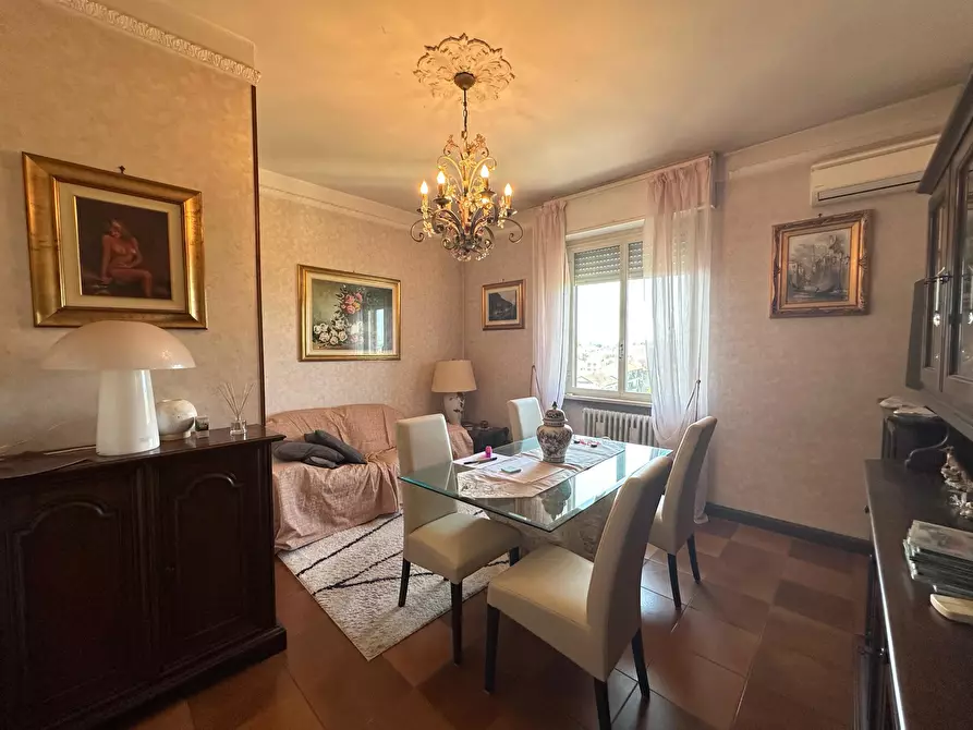 Immagine 3 di Trilocale in vendita  in Via 53rd Reggimento Fanteria Umbria 7 a Vercelli