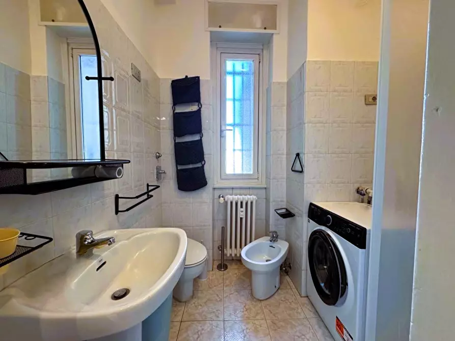 Immagine 22 di Appartamento in vendita  in Via Dei Tulipani 1 a Milano