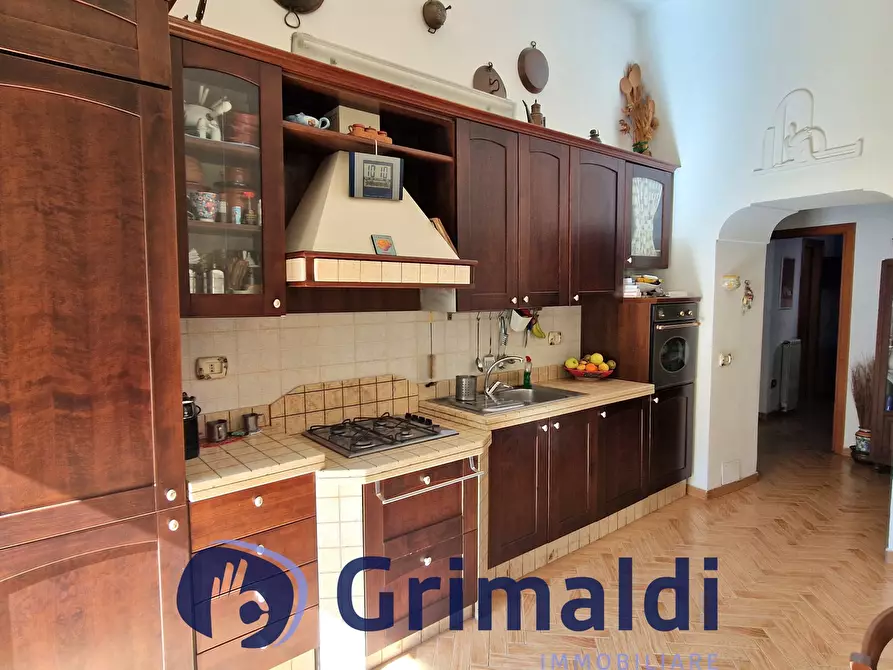 Immagine 7 di Trilocale in vendita  in Via Giacinto Gigante 10 a Napoli