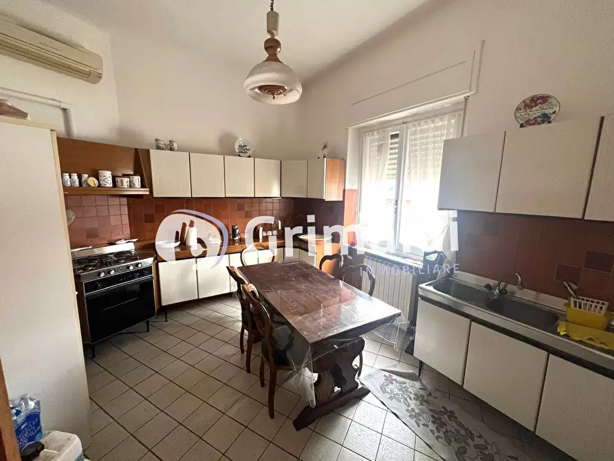 Immagine 12 di Trilocale in vendita  in Via Alessandro di Gifflenga 7 a Vercelli