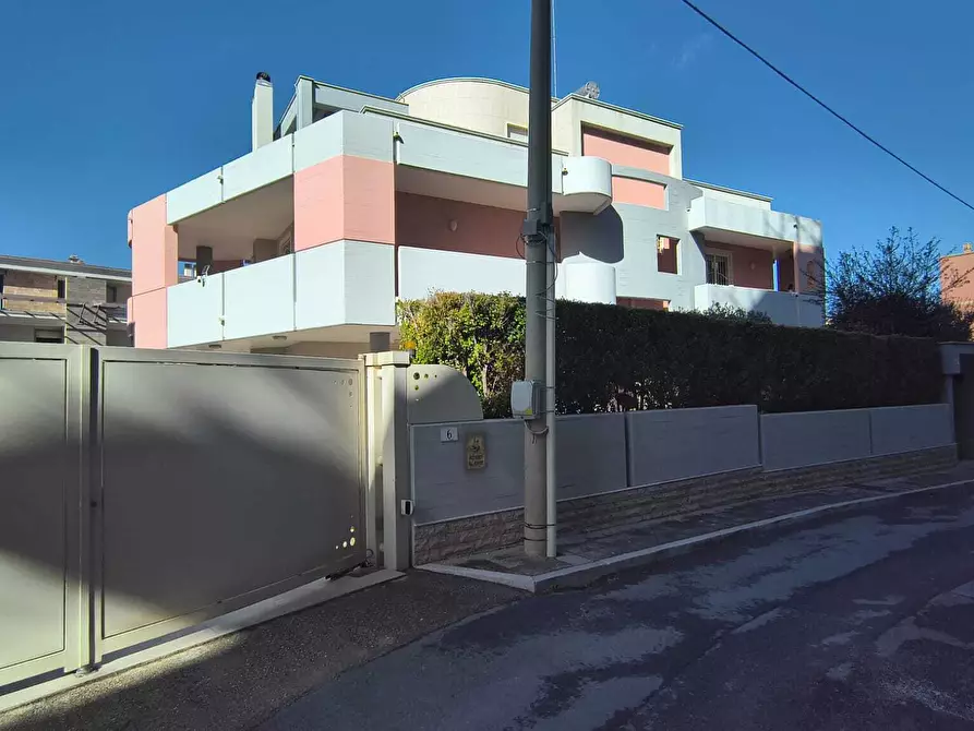 Immagine 4 di Villa in vendita  in Via Concilio Vaticano 6/A a Monopoli