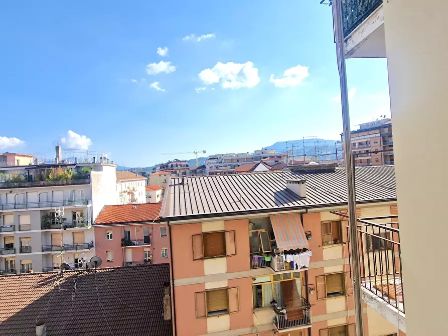 Immagine 16 di Quadrilocale in vendita  in Via Carlo Del Balzo 55 a Avellino