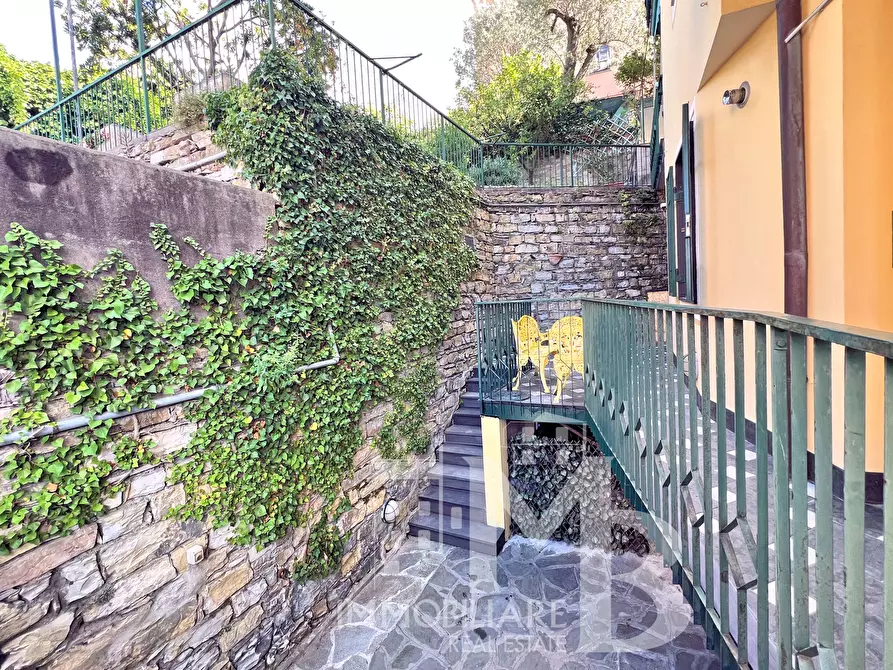 Immagine 4 di Quadrilocale in vendita  a Camogli