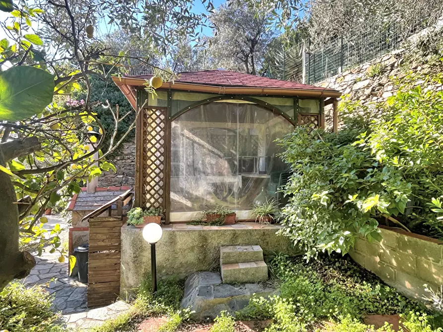 Immagine 50 di Casa indipendente in vendita  in VIA DEL CASTELLO 32 a Recco