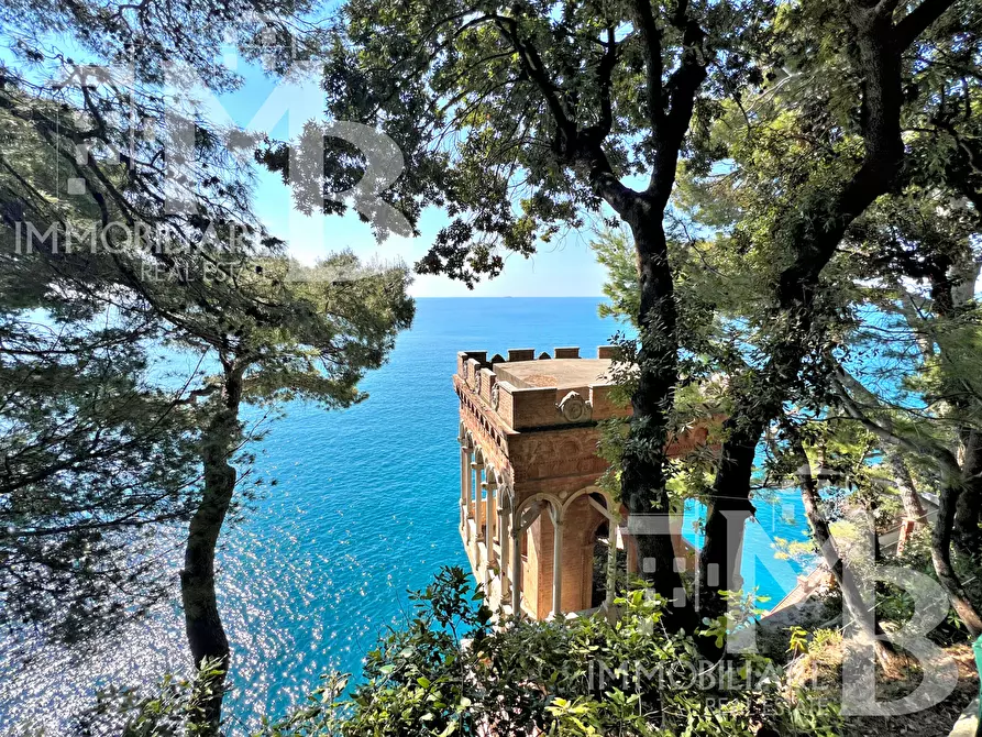 Immagine 17 di Attico in vendita  in Via Alla Torre 2 a Sori