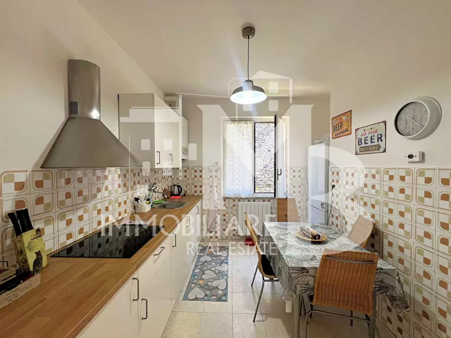 Immagine 24 di Quadrilocale in vendita  in Strada Provinciale 333 di Uscio 56 a Avegno