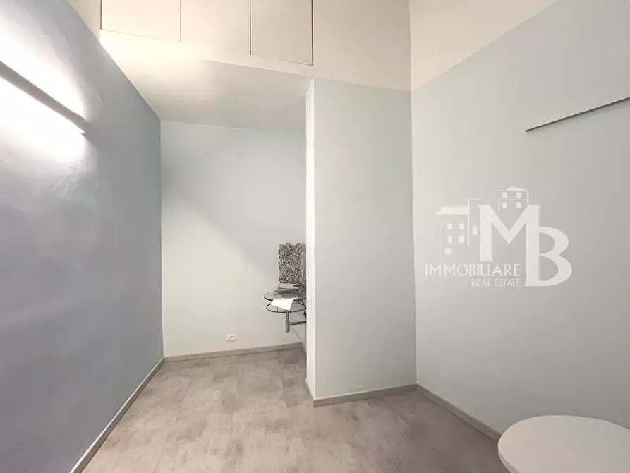 Immagine 10 di Locale commerciale in affitto  in Via Piero Schiaffino 58 a Camogli