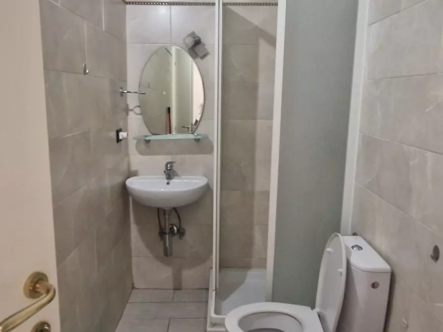 Immagine 11 di Monolocale in affitto  in Via Sebastiano Biaggini 1 a Lerici