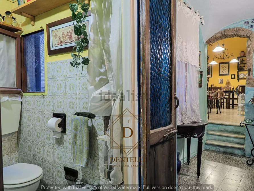 Immagine 16 di Pentalocale in vendita  in Via Antonio Gramsci a Sarzana