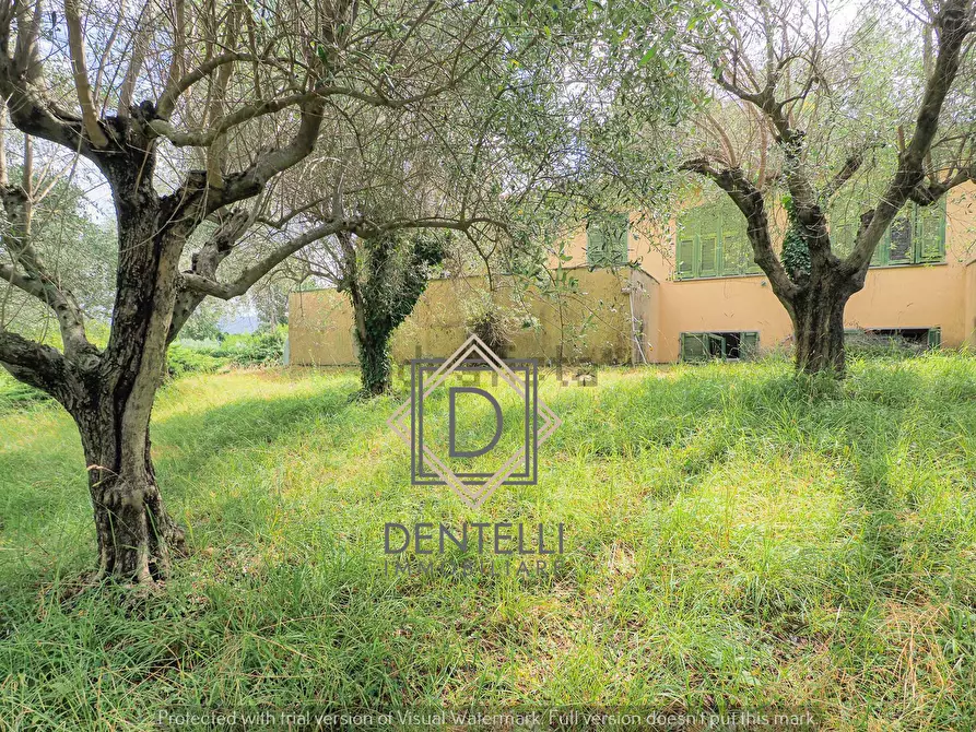 Immagine 20 di Porzione di casa in vendita  a Ameglia