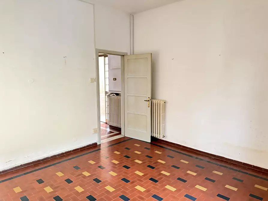 Immagine 21 di Casa bifamiliare in vendita  a Sarzana