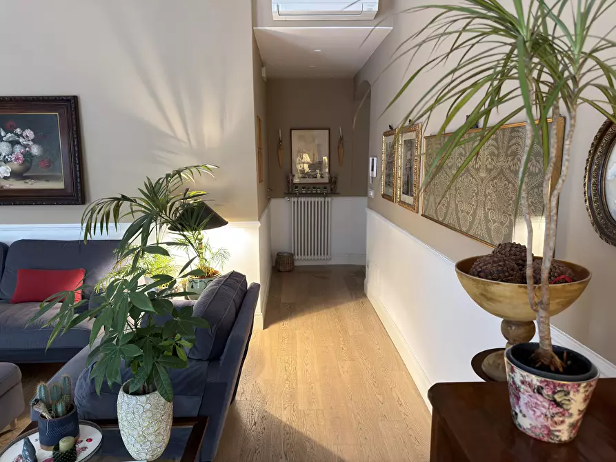 Immagine 17 di Appartamento in affitto  in Piazza Vittorio Veneto a Sarzana