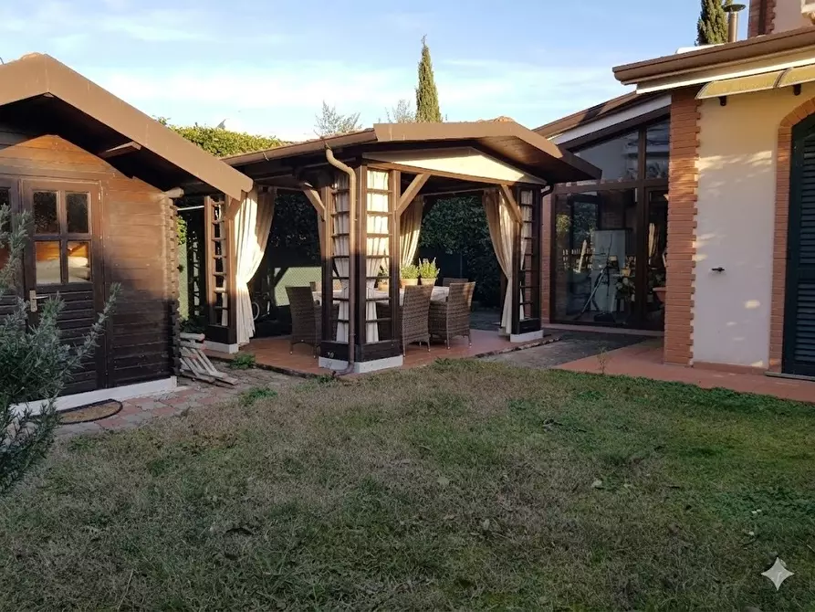 Immagine 6 di Terratetto in vendita  a Sarzana