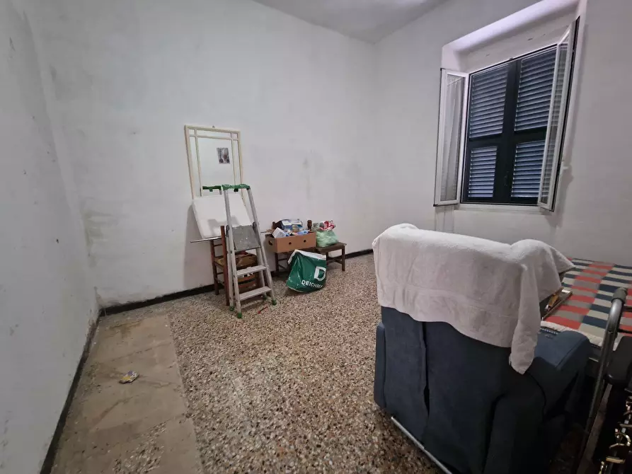 Immagine 4 di Casa indipendente in vendita  a Ameglia