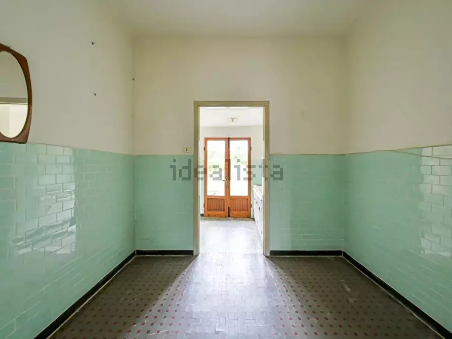 Immagine 13 di Casa bifamiliare in vendita  a Sarzana