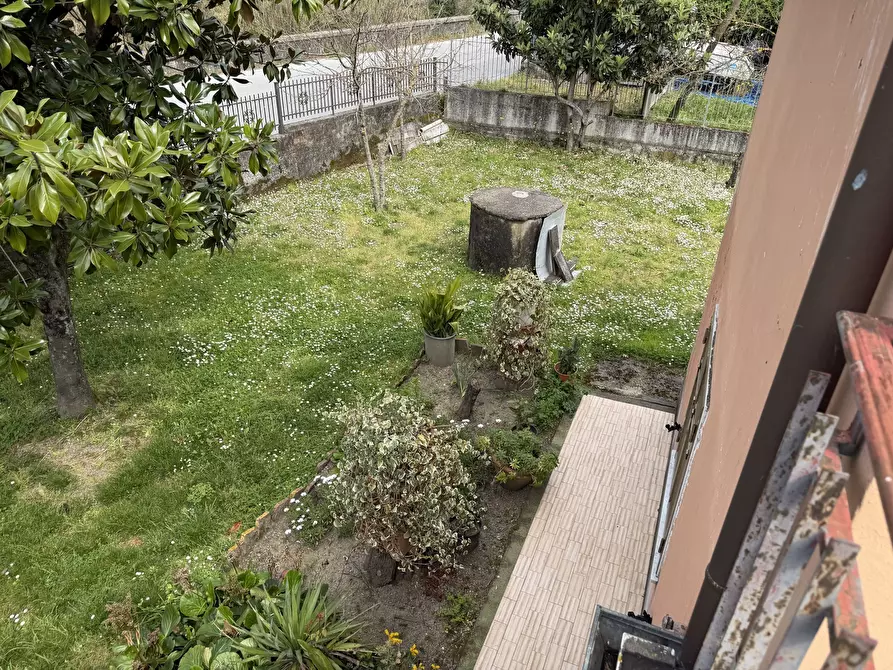 Immagine 8 di Casa indipendente in vendita  a Sarzana