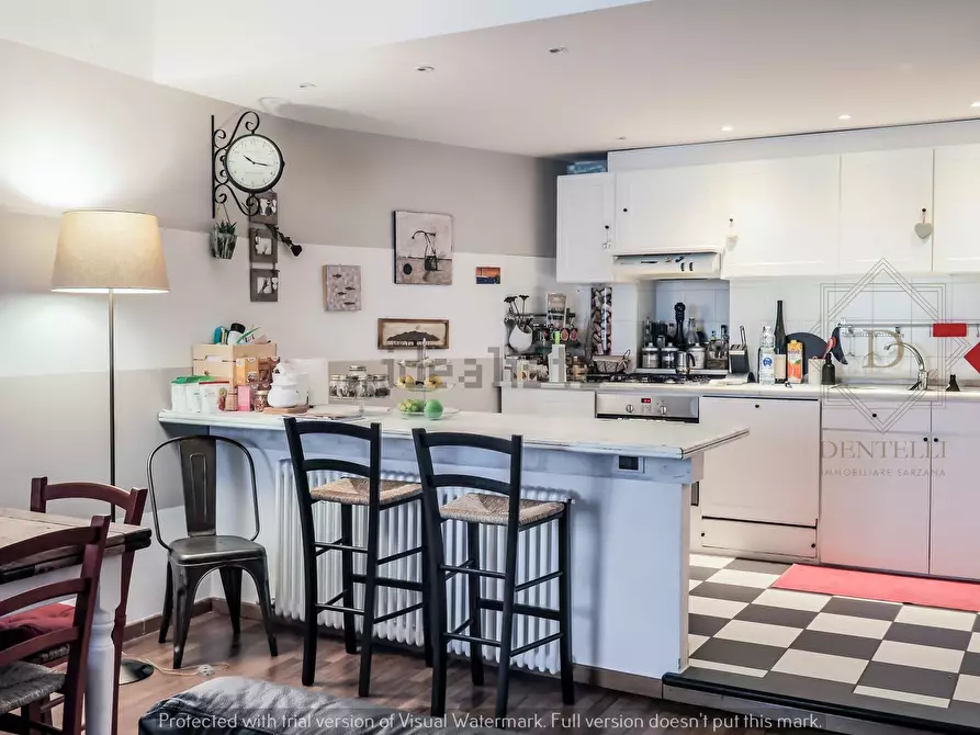 Immagine 20 di Quadrilocale in vendita  a Sarzana