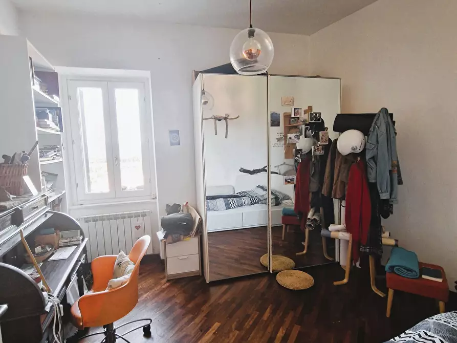 Immagine 8 di Quadrilocale in vendita  a Sarzana