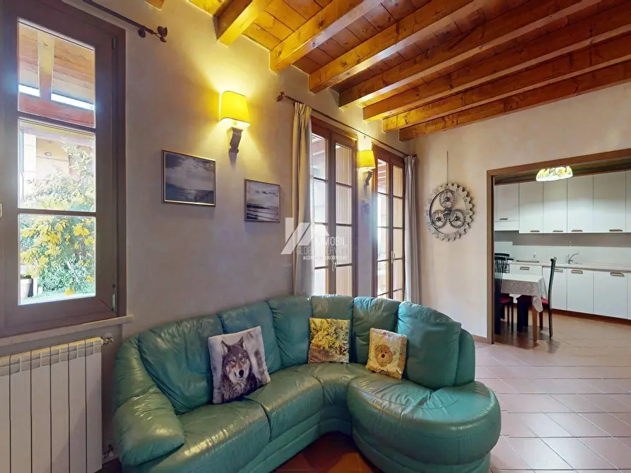 Immagine 9 di Villa in vendita  in Via dei Ronchi 14 a Capriano Del Colle