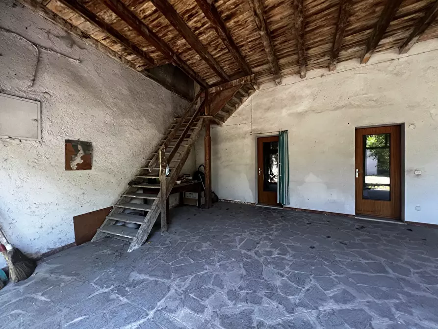 Immagine 5 di Rustico / casale in vendita  a Calcinato