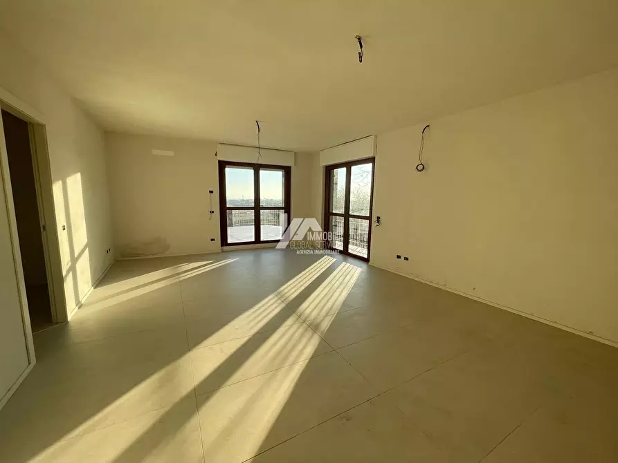 Immagine 5 di Trilocale in vendita  a Rovato