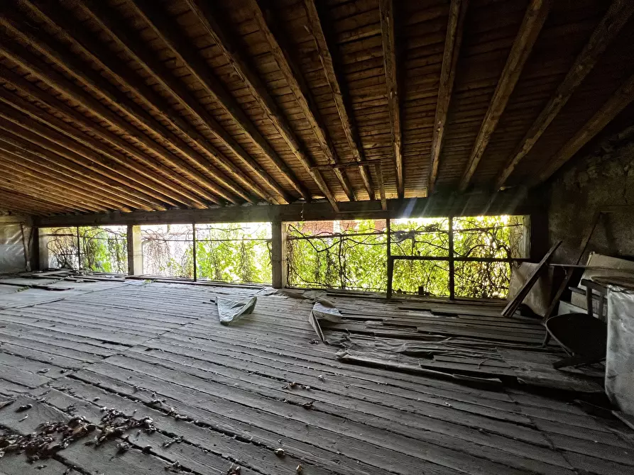 Immagine 19 di Rustico / casale in vendita  a Calcinato