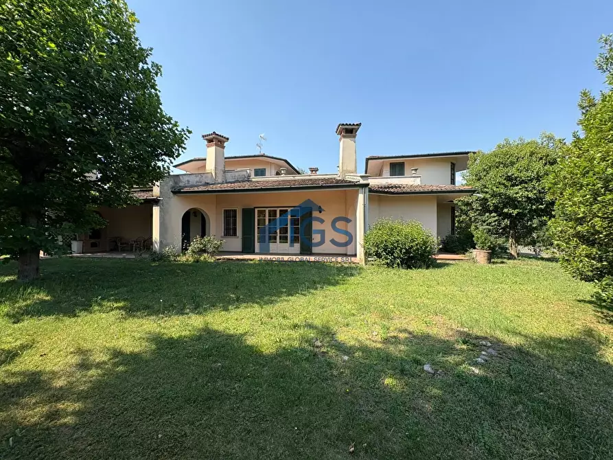 Immagine 4 di Villa in vendita  in Via Santa Giulia 3 a Travagliato